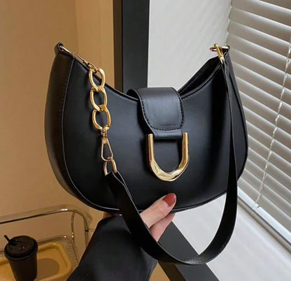 Roux Shoulder Bag – Black